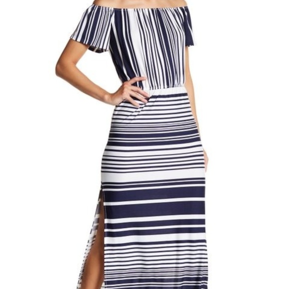 🆕🌸Love...Ady Maxi Dress w/ High Side Slits. Sz L - Picture 1 of 5